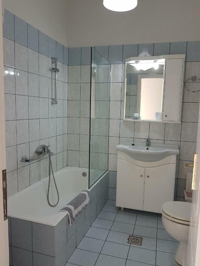 Cave Apartments Ioannina Luaran gambar